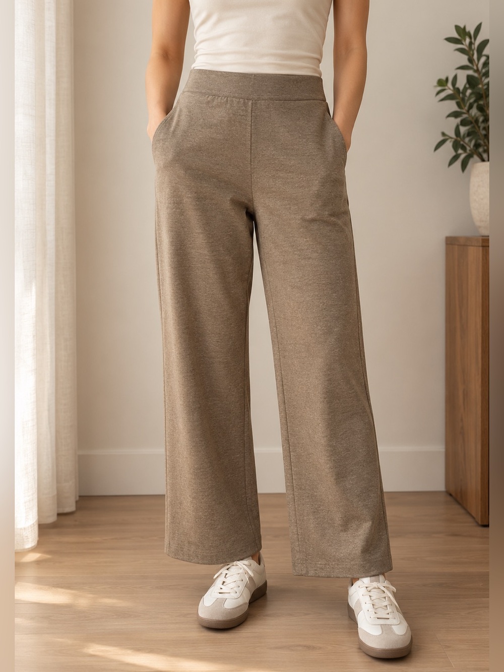 UNIQLO Brushed Jersey High Rise Straight Leg Pants Brown XS